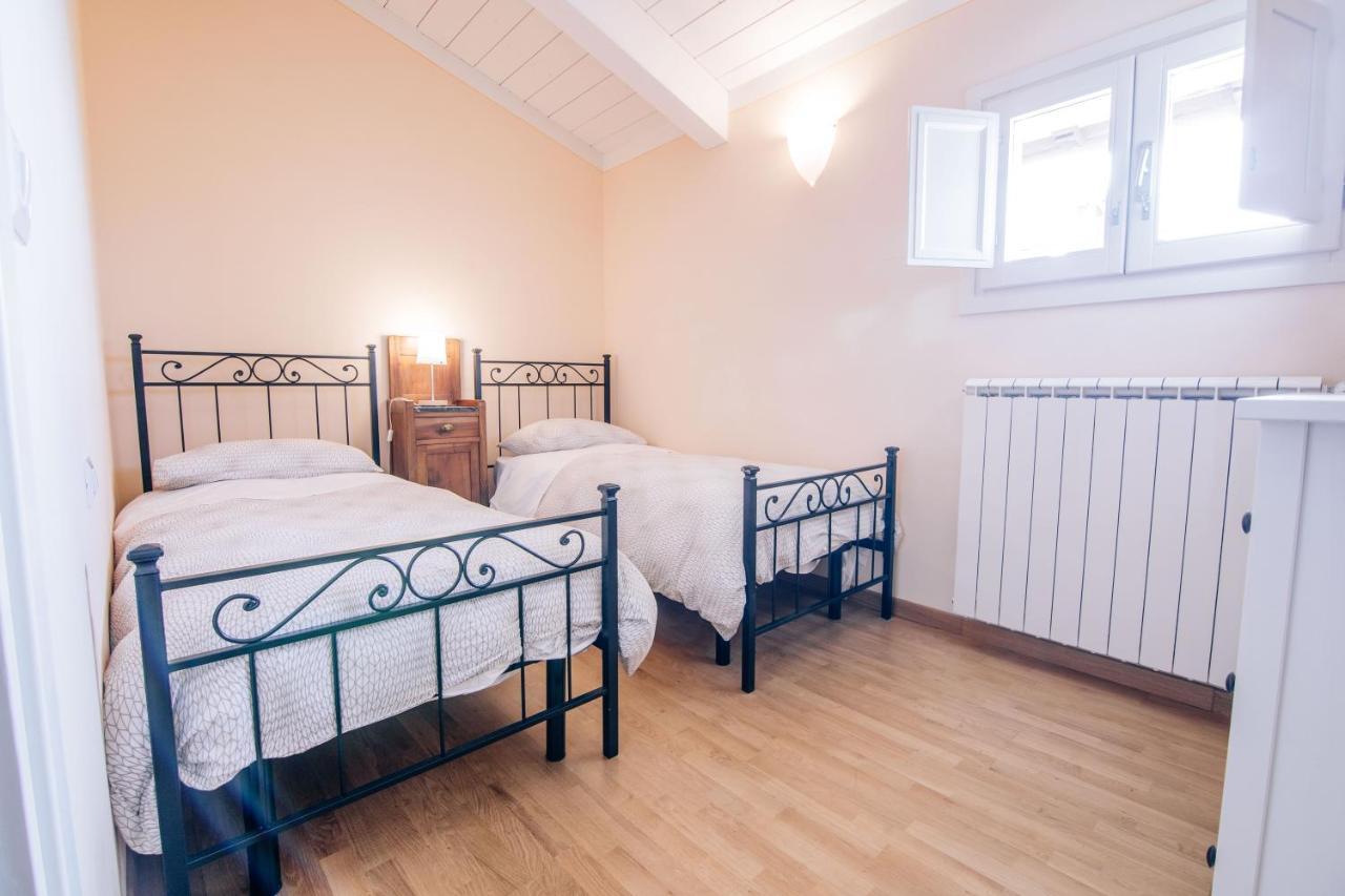 Holiday Home Il Borgo Degli Agrumi Uzzano Eksteriør billede